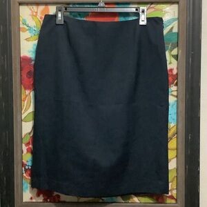 Jones Studio Classic Black Pencil Skirt